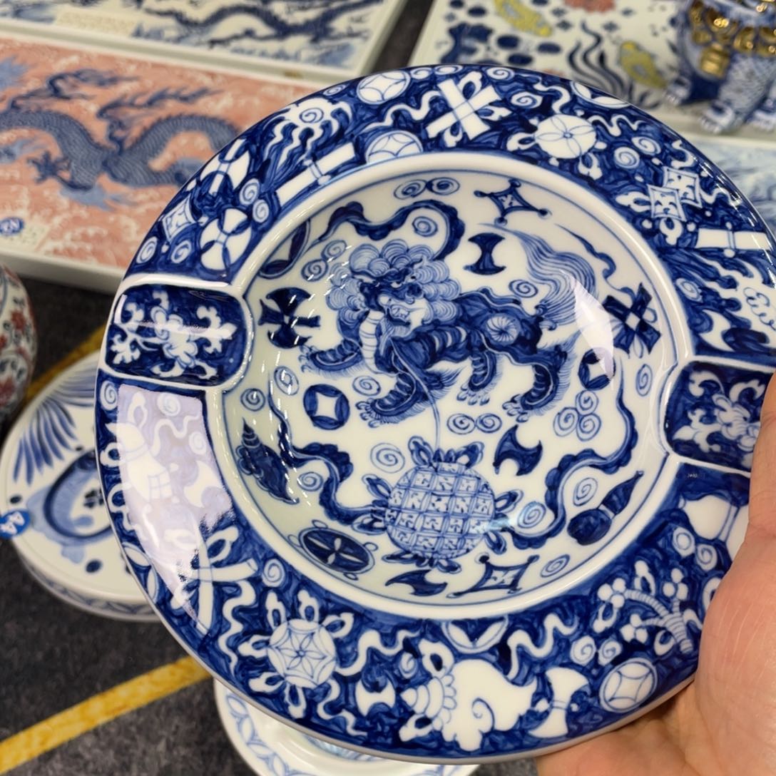 景德镇陶瓷手工手绘