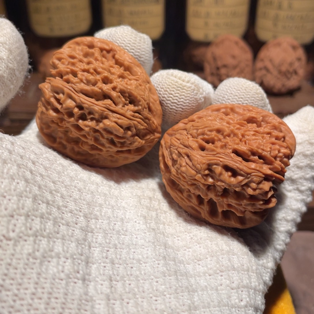 文玩核桃把件40天残脚