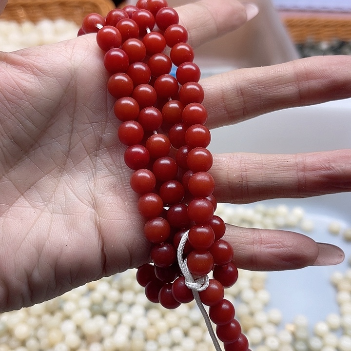 白玉菩提吊坠微瑕8车厘子114链子