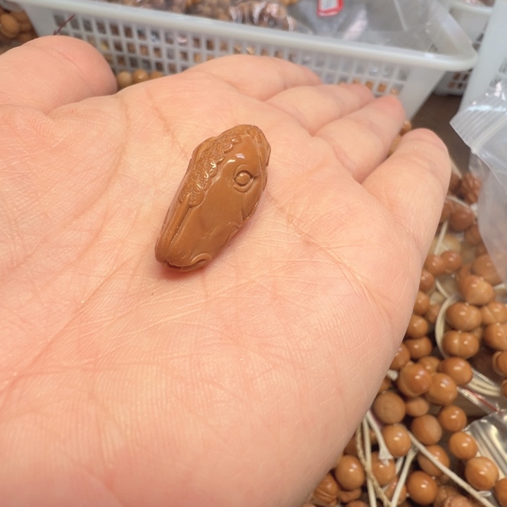 核桃码头配饰好橄榄福利一个