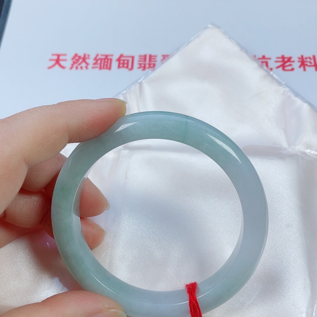 翡翠未镶嵌手镯天然翡翠手镯60.6。 11.3。9.0