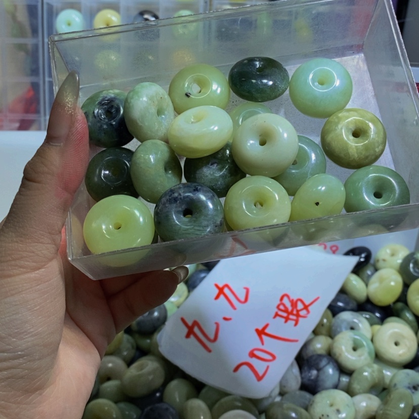 【闪购商品】蛇纹石玉其他未镶嵌雨***?118