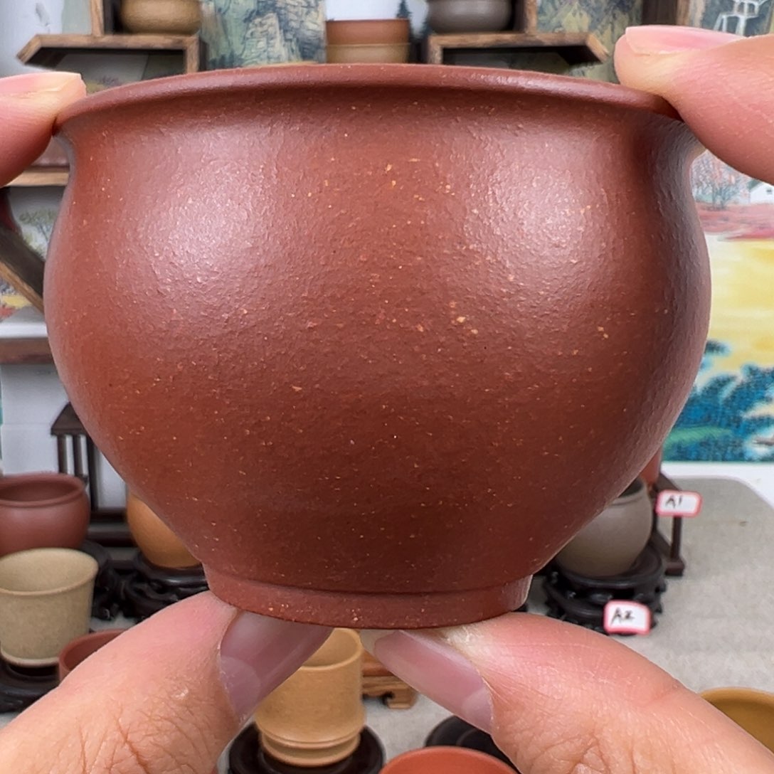 紫砂茶杯拙器甄选，纯原本矿。