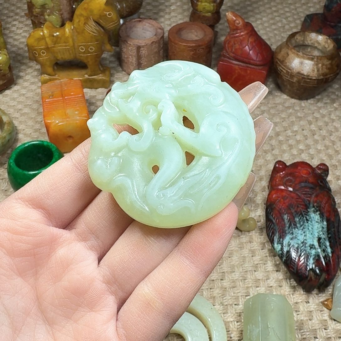 白玉菩提吊坠挂件