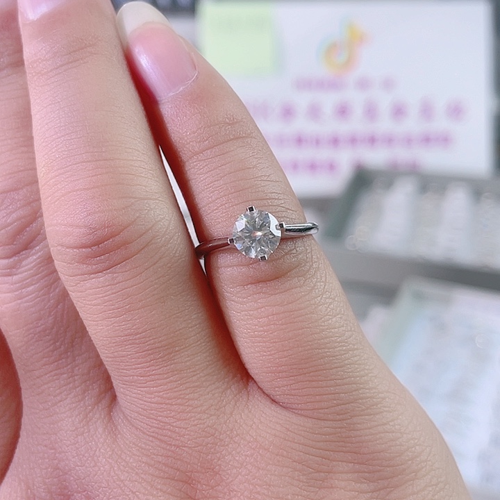 钻石戒指/指环18K金镶嵌w 21080019