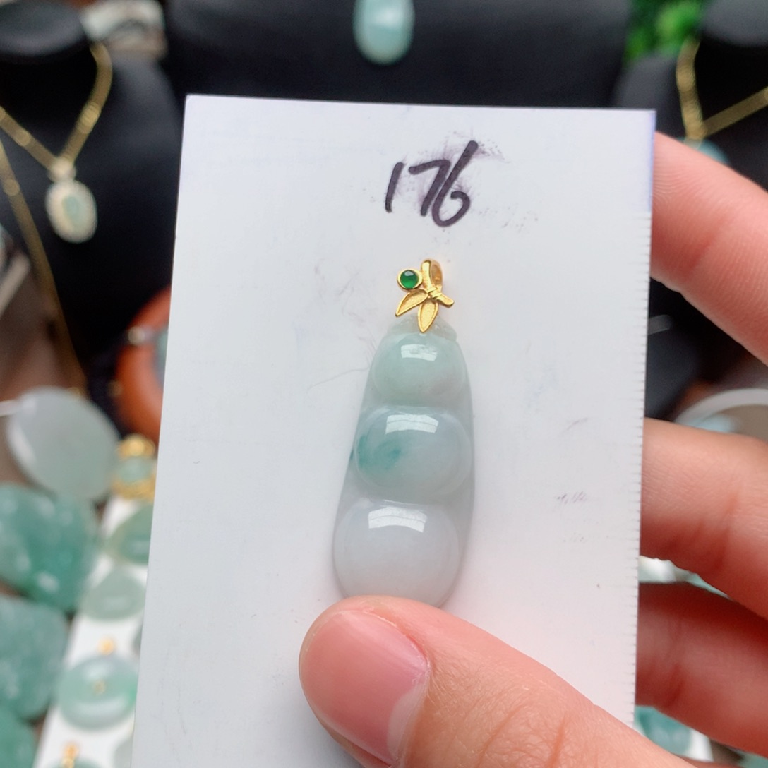 翡翠颈饰银S925镀金镶嵌吊坠