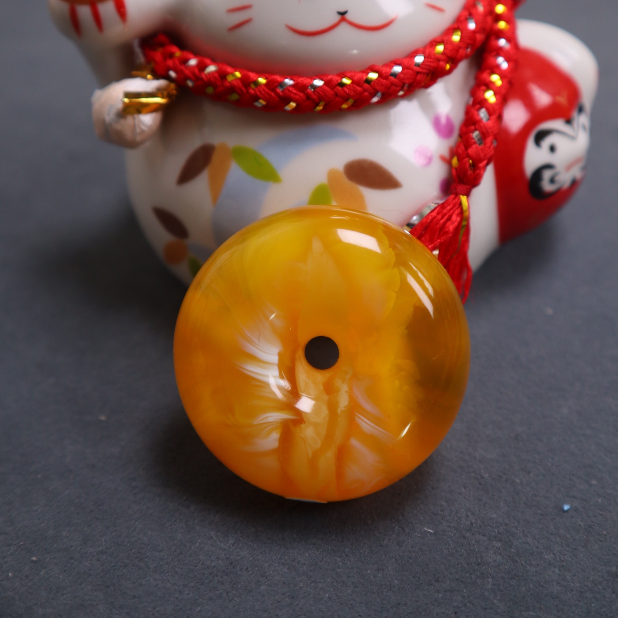 蜜蜡妖孽平安扣未镶嵌