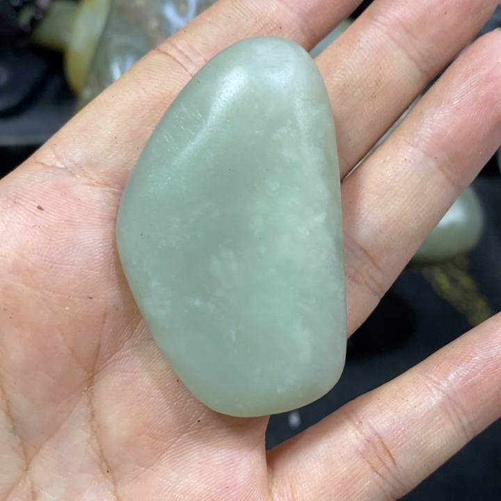 未镶嵌和田玉（糖玉）挂件