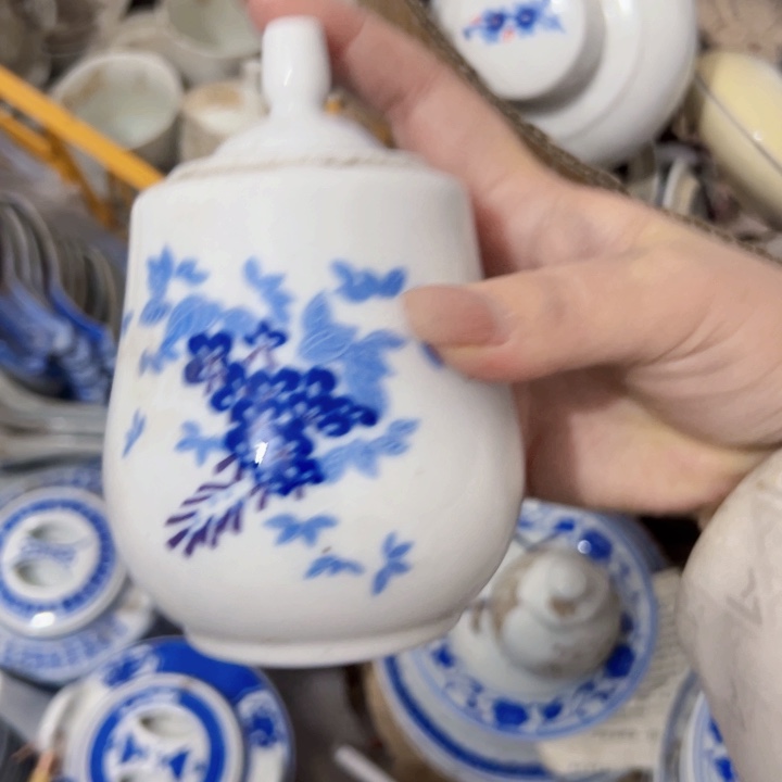 景德镇陶瓷高温瓷茶叶罐