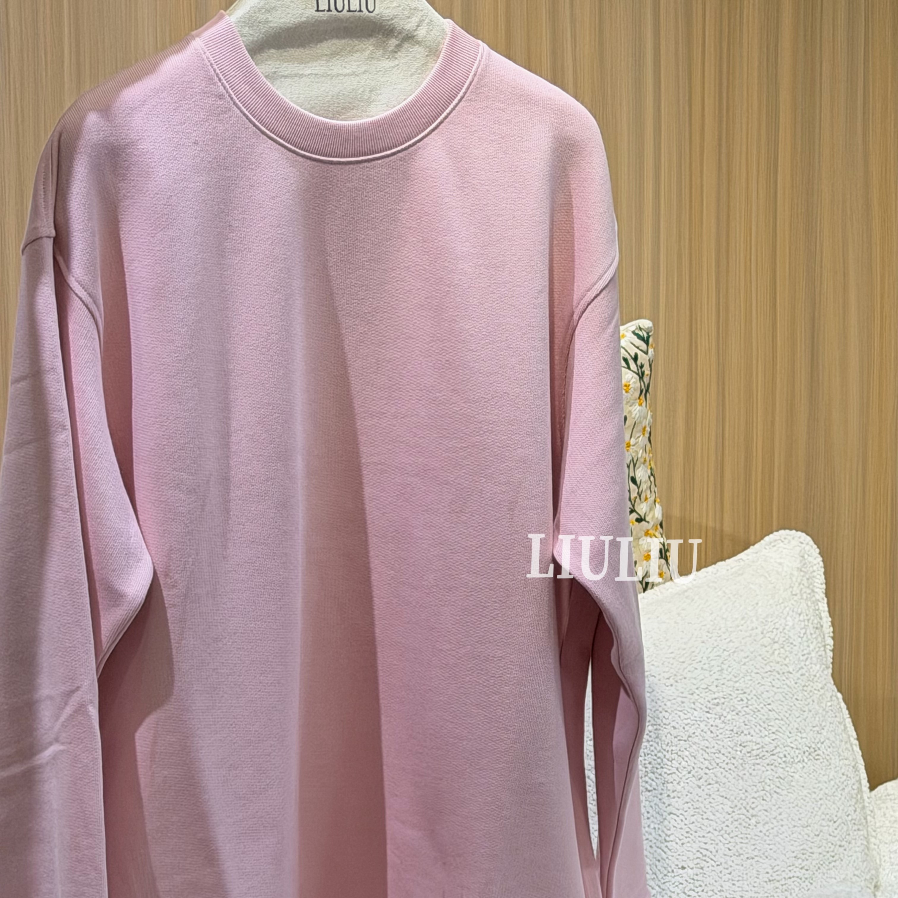 LIULIU 下摆抽绳水蜜桃卫衣 (NO退NO换)