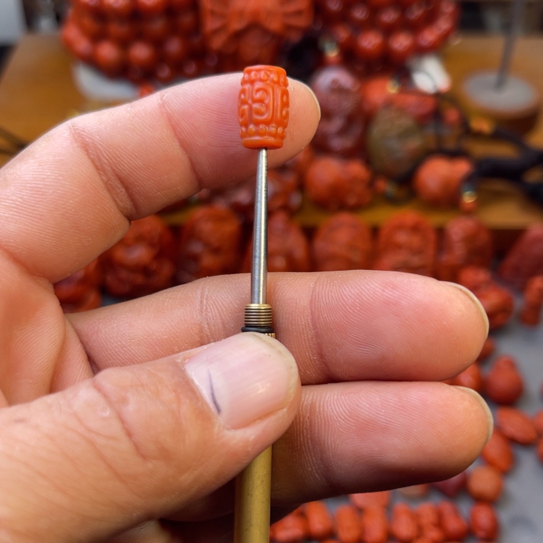 南红玛瑙未镶嵌川料精工配饰