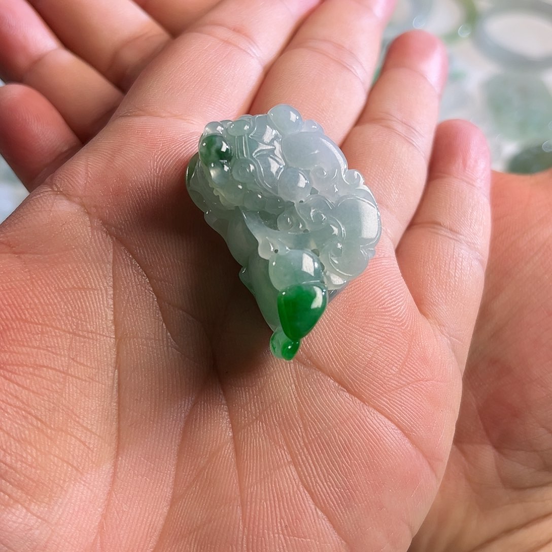 【闪购商品】翡翠颈饰未镶嵌天然