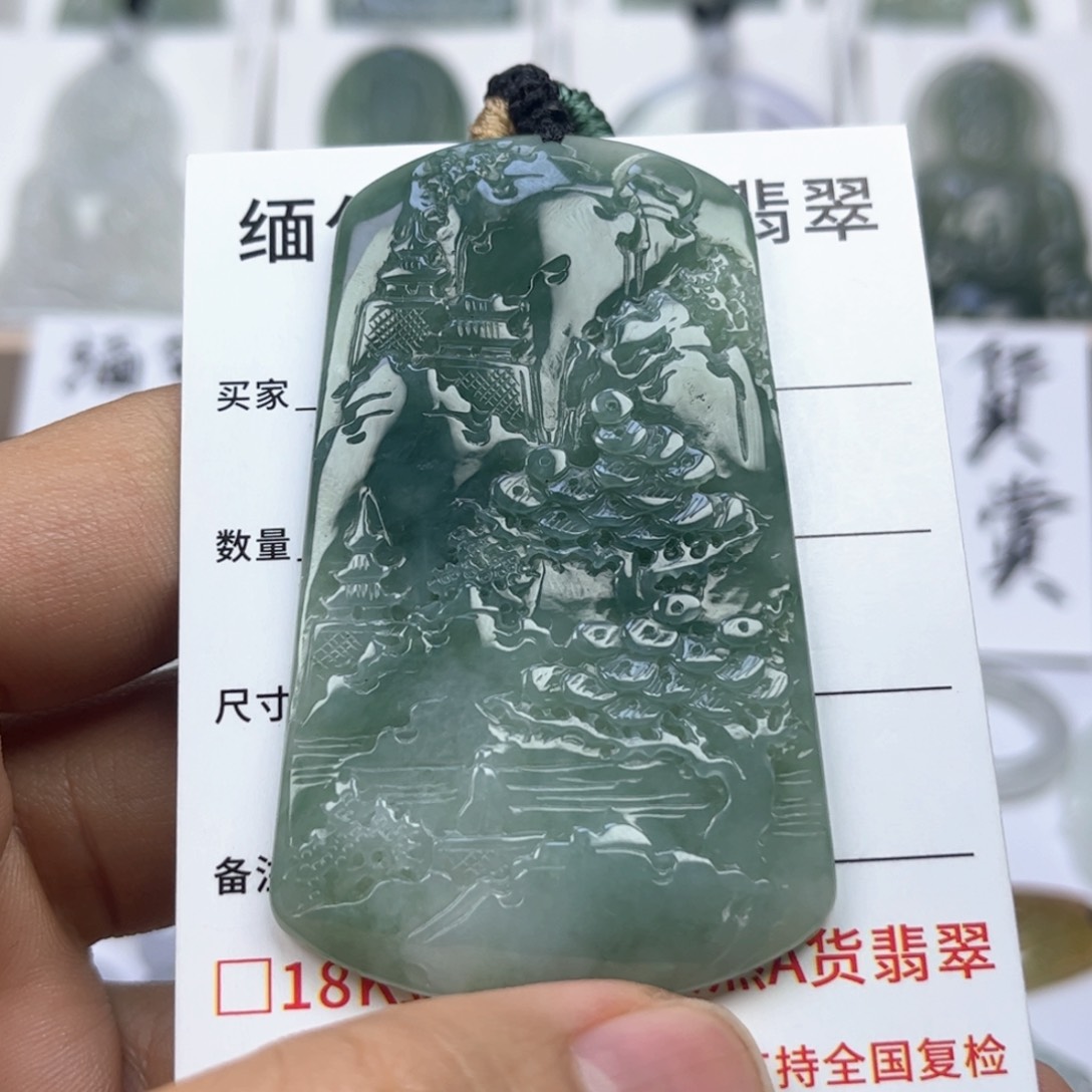 翡翠颈饰未镶嵌缅甸翡翠