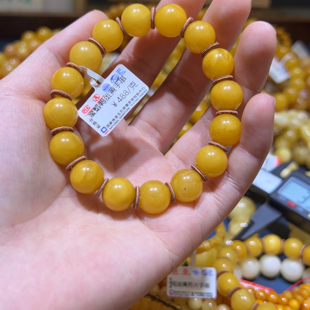 琥珀珠宝奇石未镶嵌