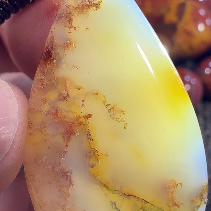 唯***一玛瑙/玉髓未镶嵌颈饰