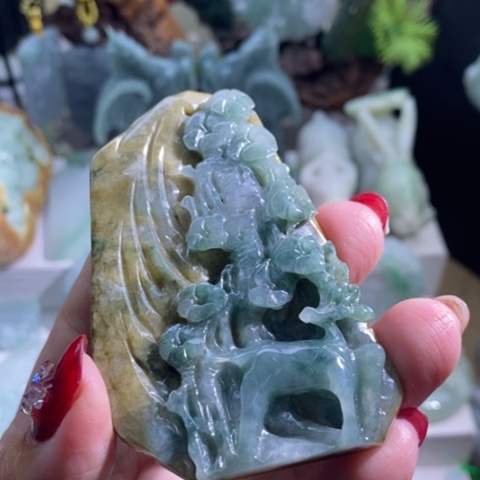 【闪购商品】颈饰未镶嵌翡翠鹿