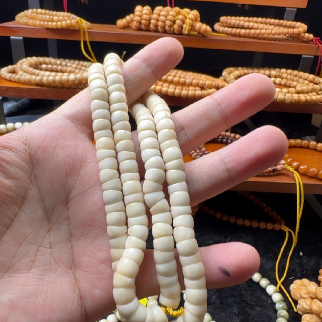 吊坠龙脊菩提小白龙大肠卡8