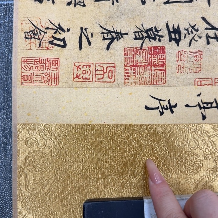 我们都在努力着改变自己和