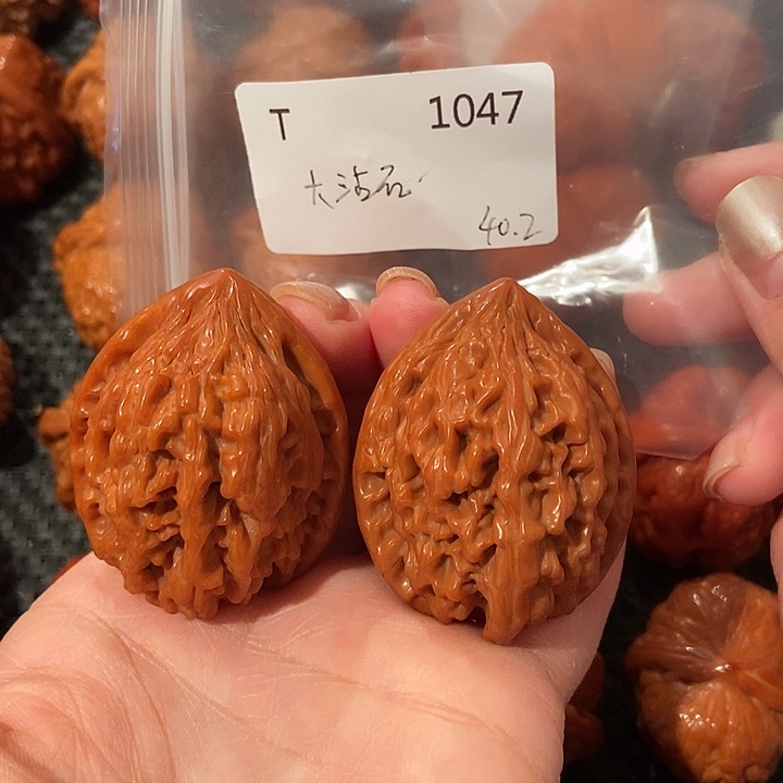 吊坠文玩核桃大沽石40