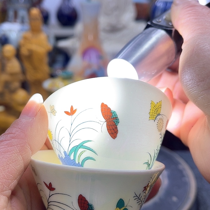 瓷片摆件创意设计风格