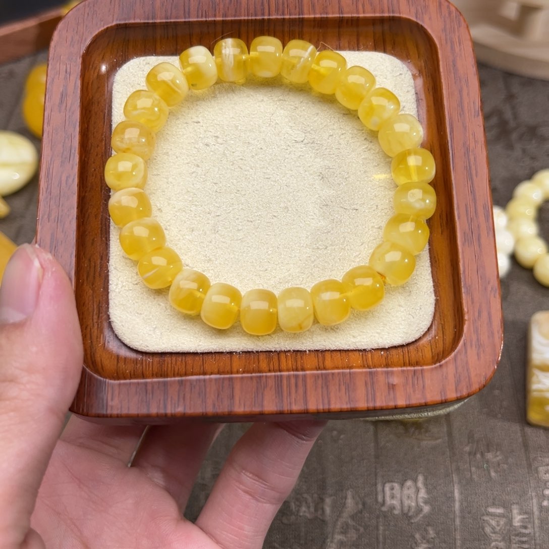 琥珀珠宝奇石未镶嵌琥珀珠宝奇石未镶嵌67