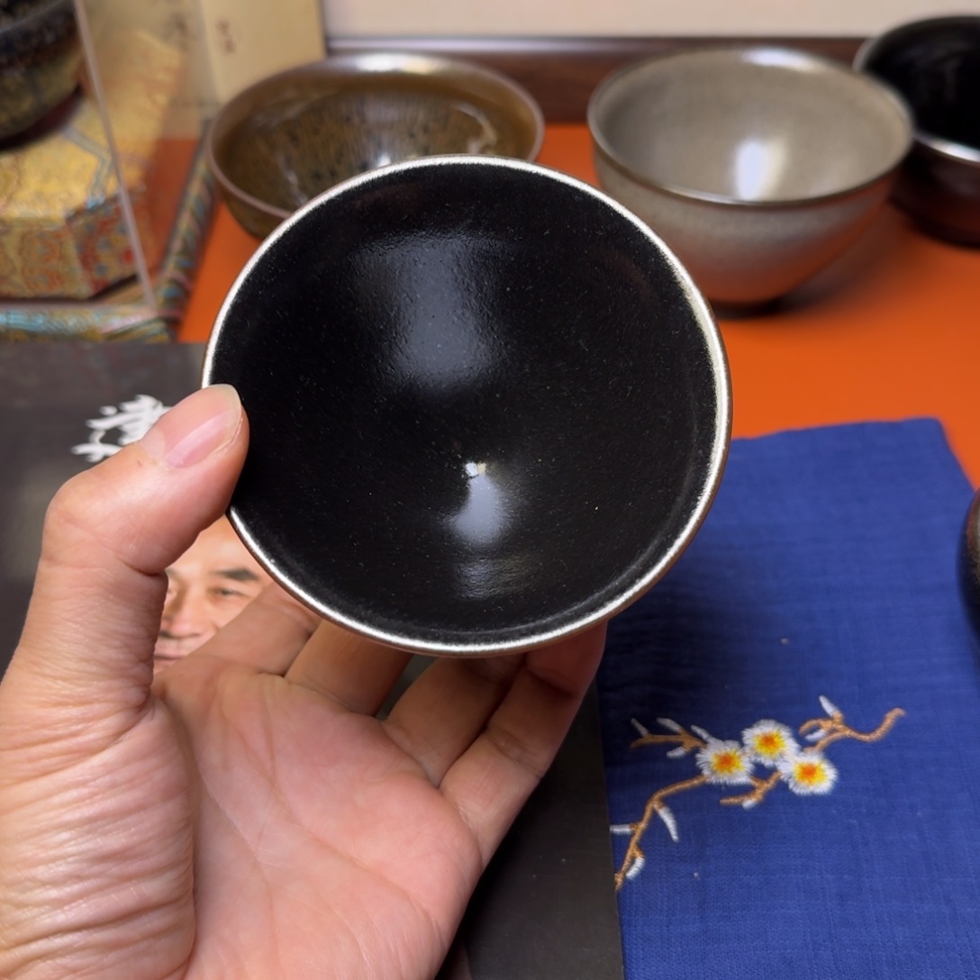 l***怪茶盏16…………………………………………