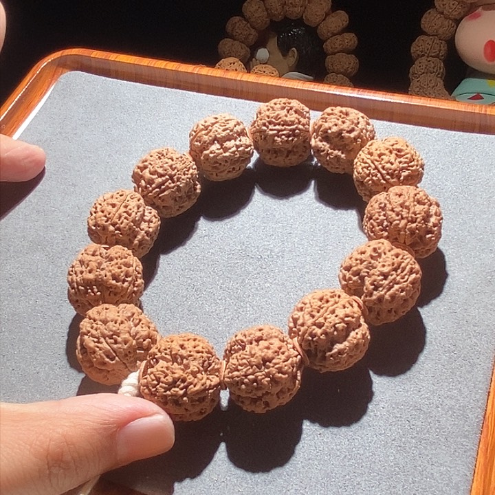 金刚菩提吊坠四瓣爆肉蜂王超头24mm