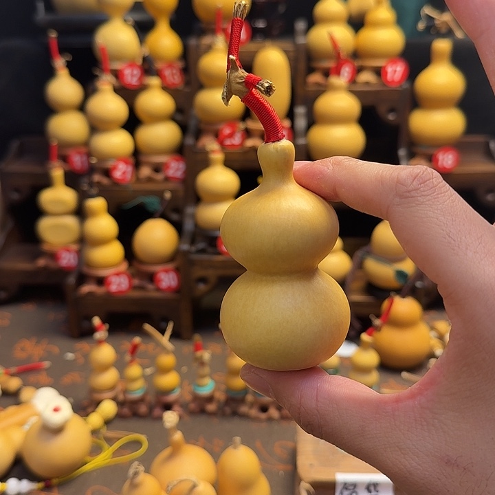 彧***0木天然葫芦桌面摆件