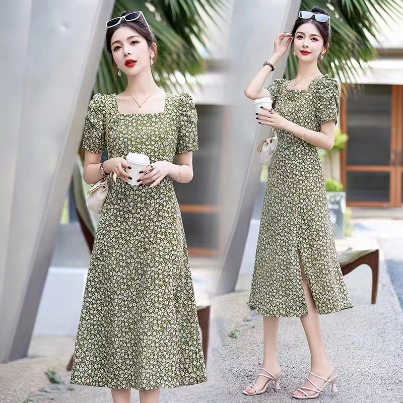 方领泡泡袖夏季法式碎花显瘦连衣裙遮肉气质收腰长裙韩版裙子