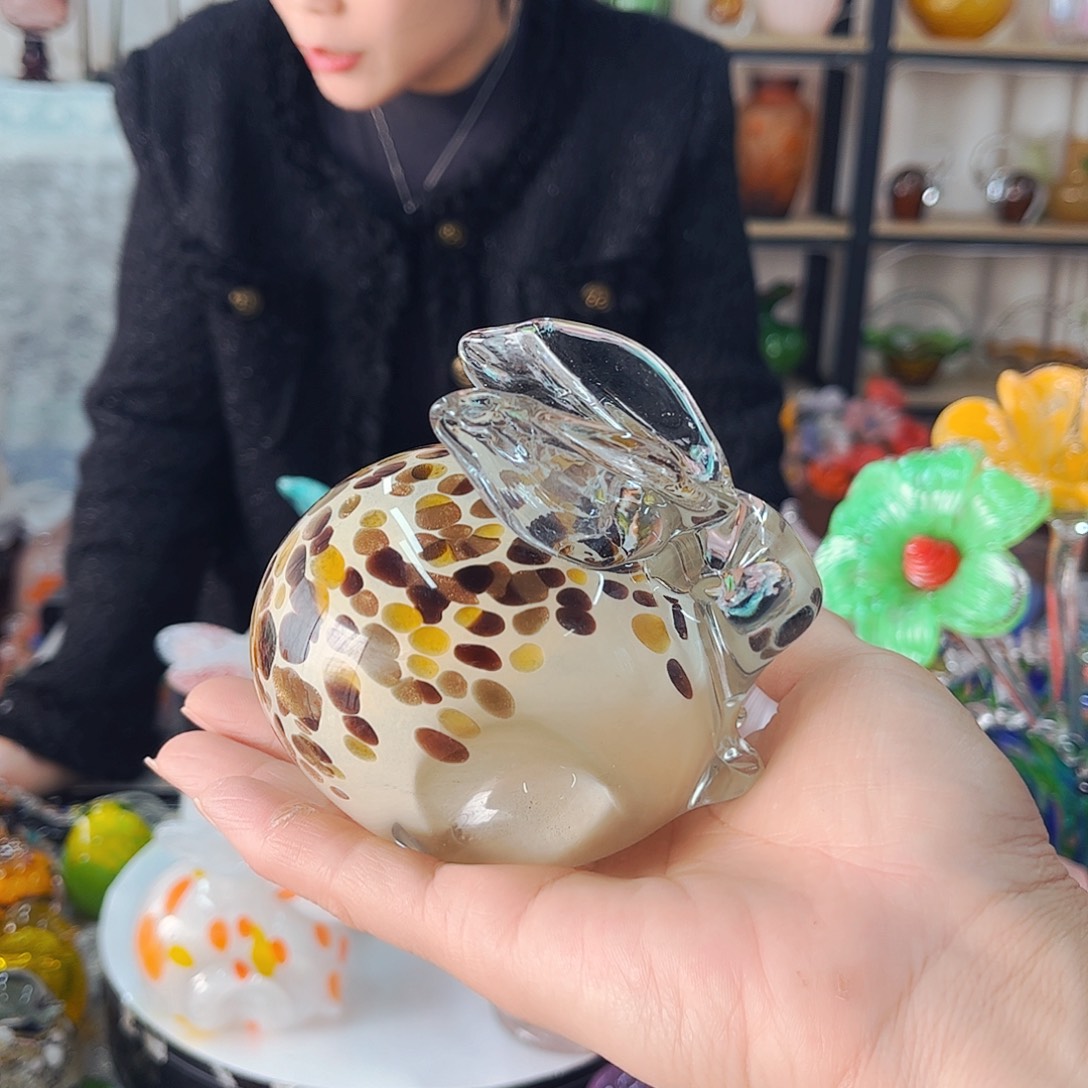 兔家悦琉璃工艺品