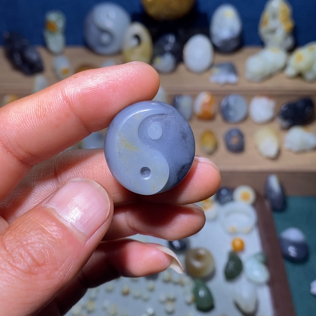 和田玉吊坠(不含链)未镶嵌