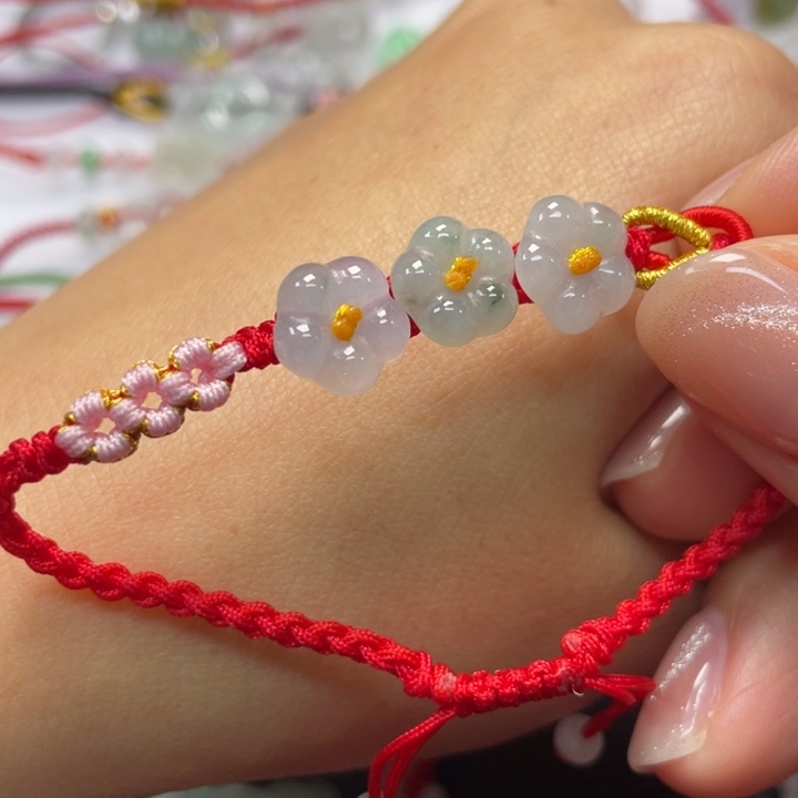 翡翠未镶嵌手绳89999999