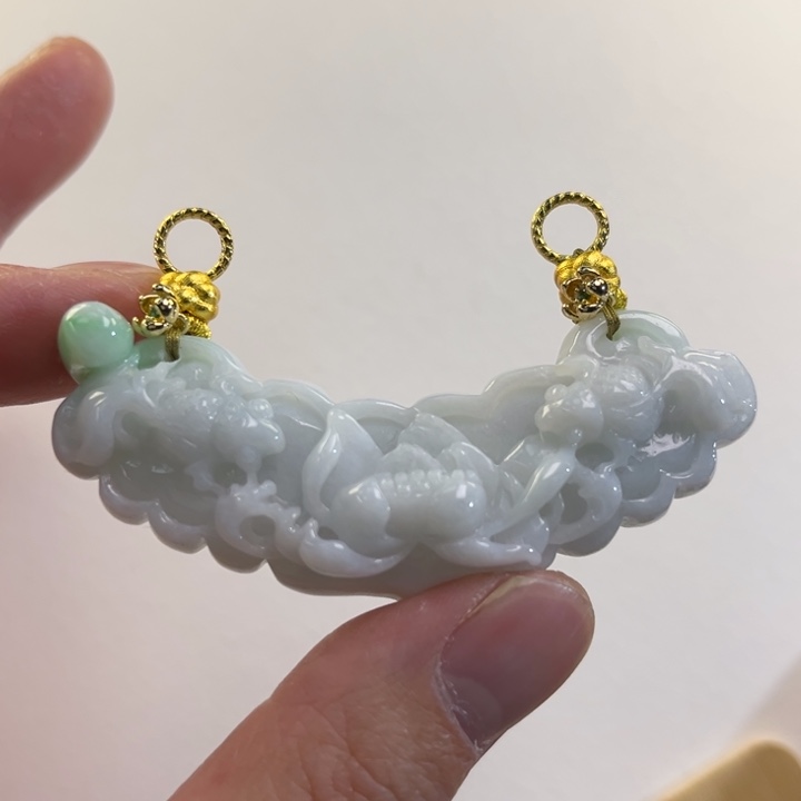 翡翠吊坠(赠链)未镶嵌代编织