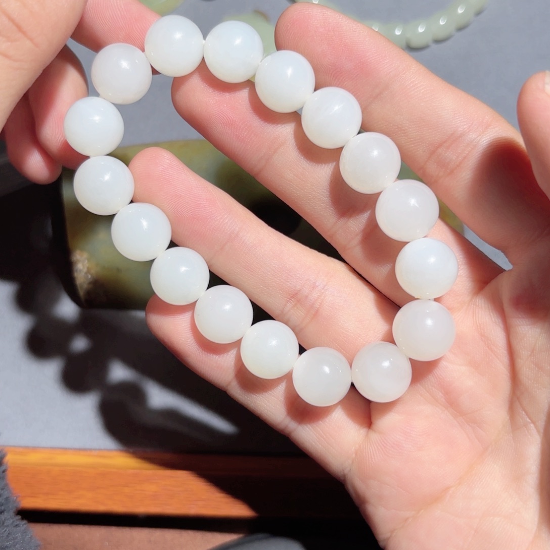 和田玉手链未镶嵌