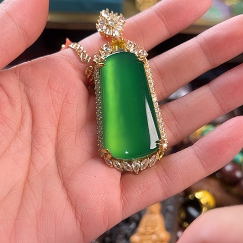 吊坠滴血莲花菩提