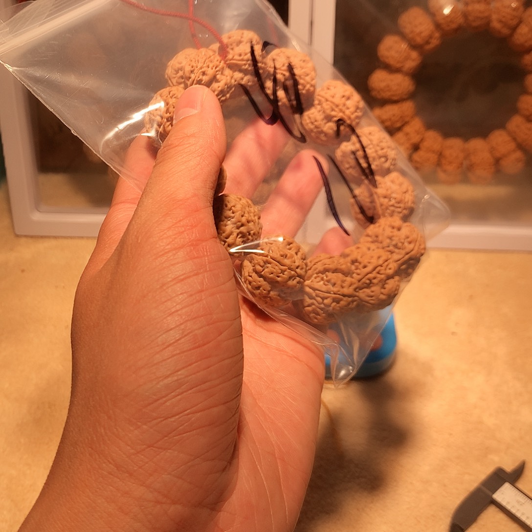 金刚菩提手串J****?40。     