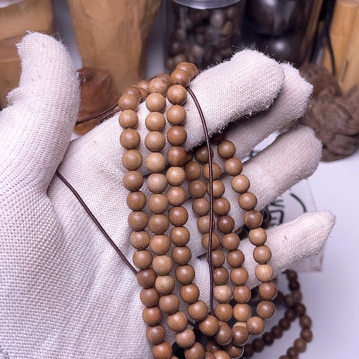 檀香木无事牌檀香木0.6/108微暇