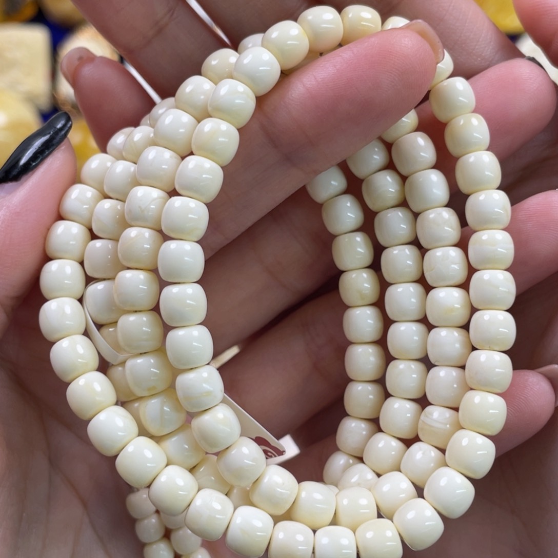 蜜蜡裸石未镶嵌琥珀蜜蜡