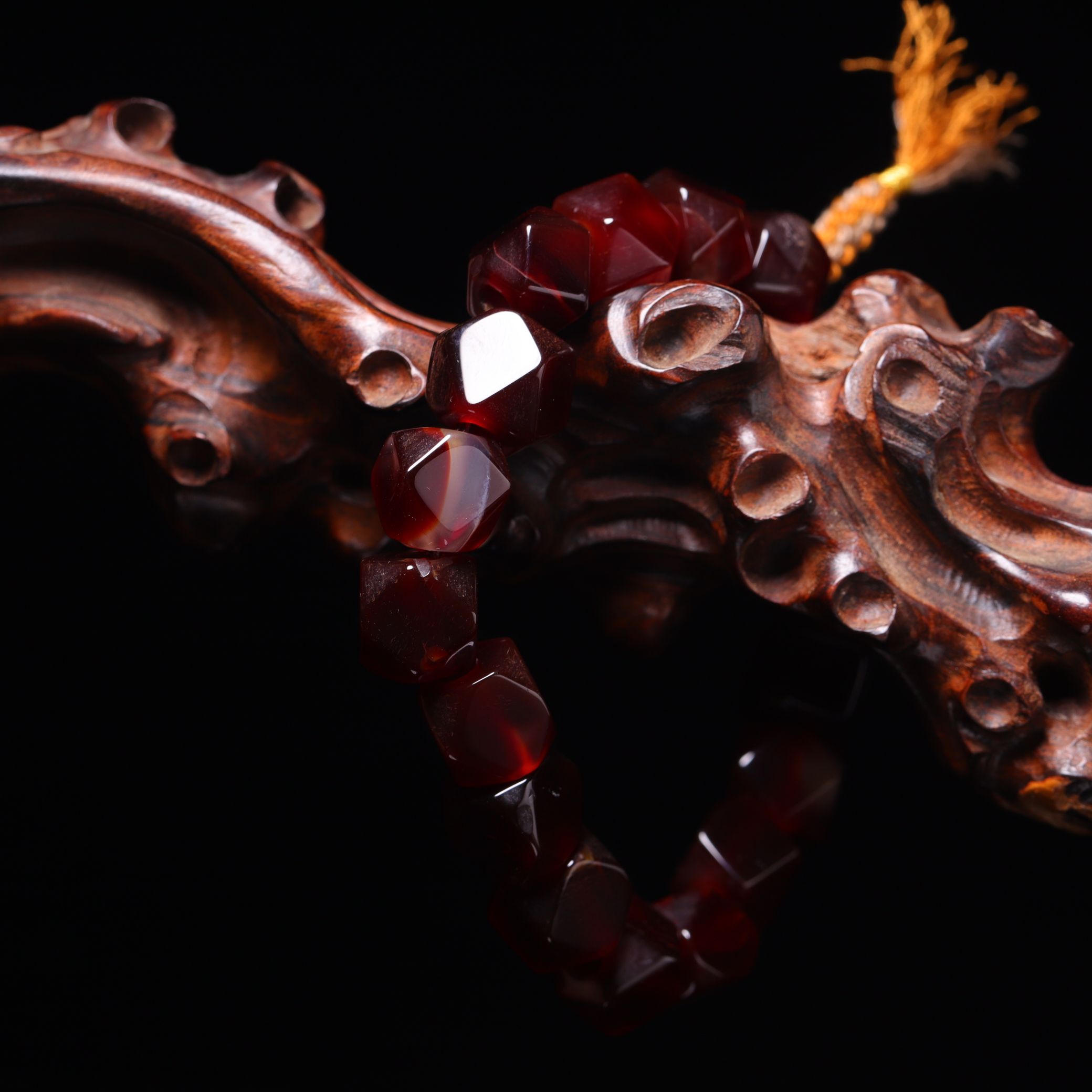 明代天然多棱玛瑙手串-NX