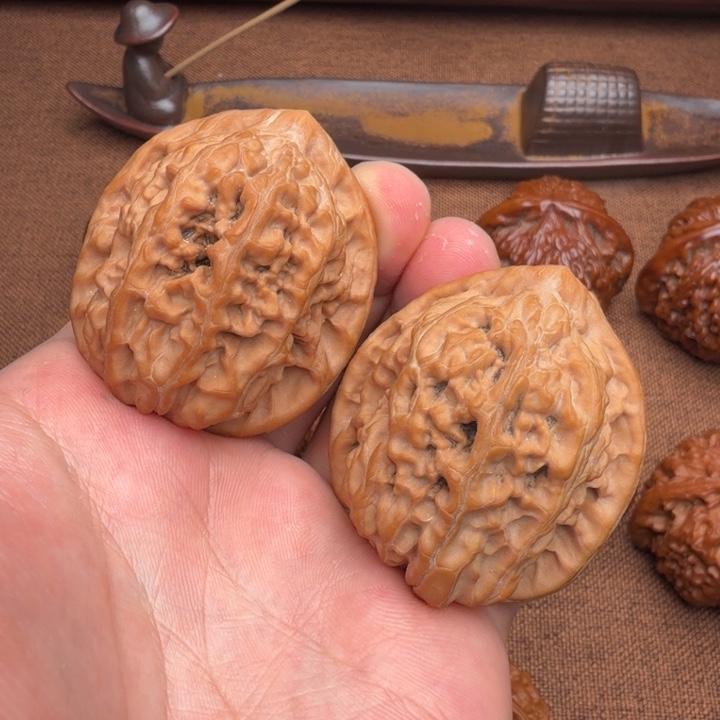 文玩核桃吊坠凤凰台42