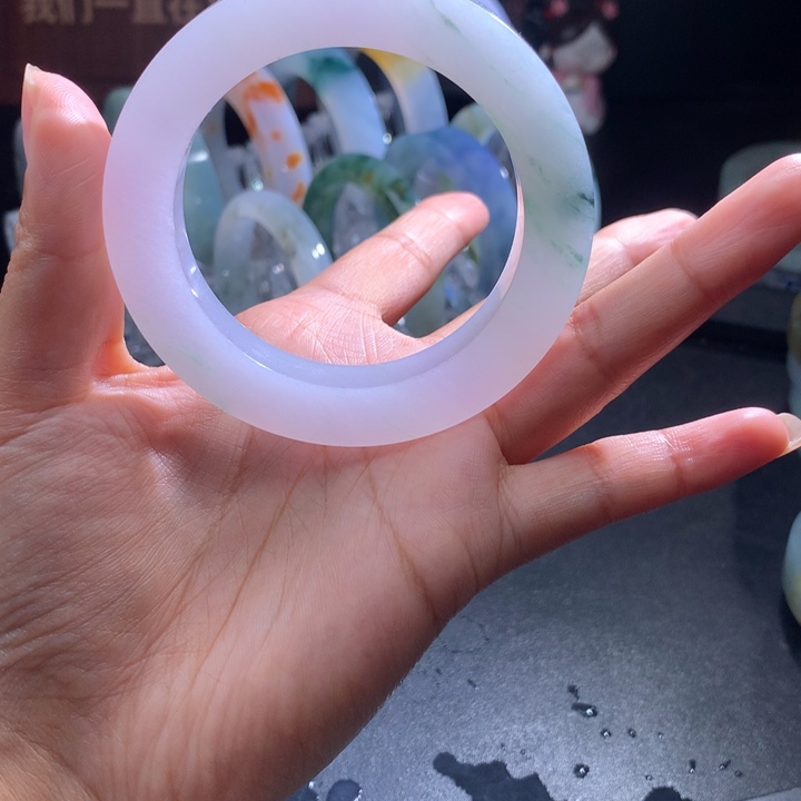 定制翡翠手镯未镶嵌