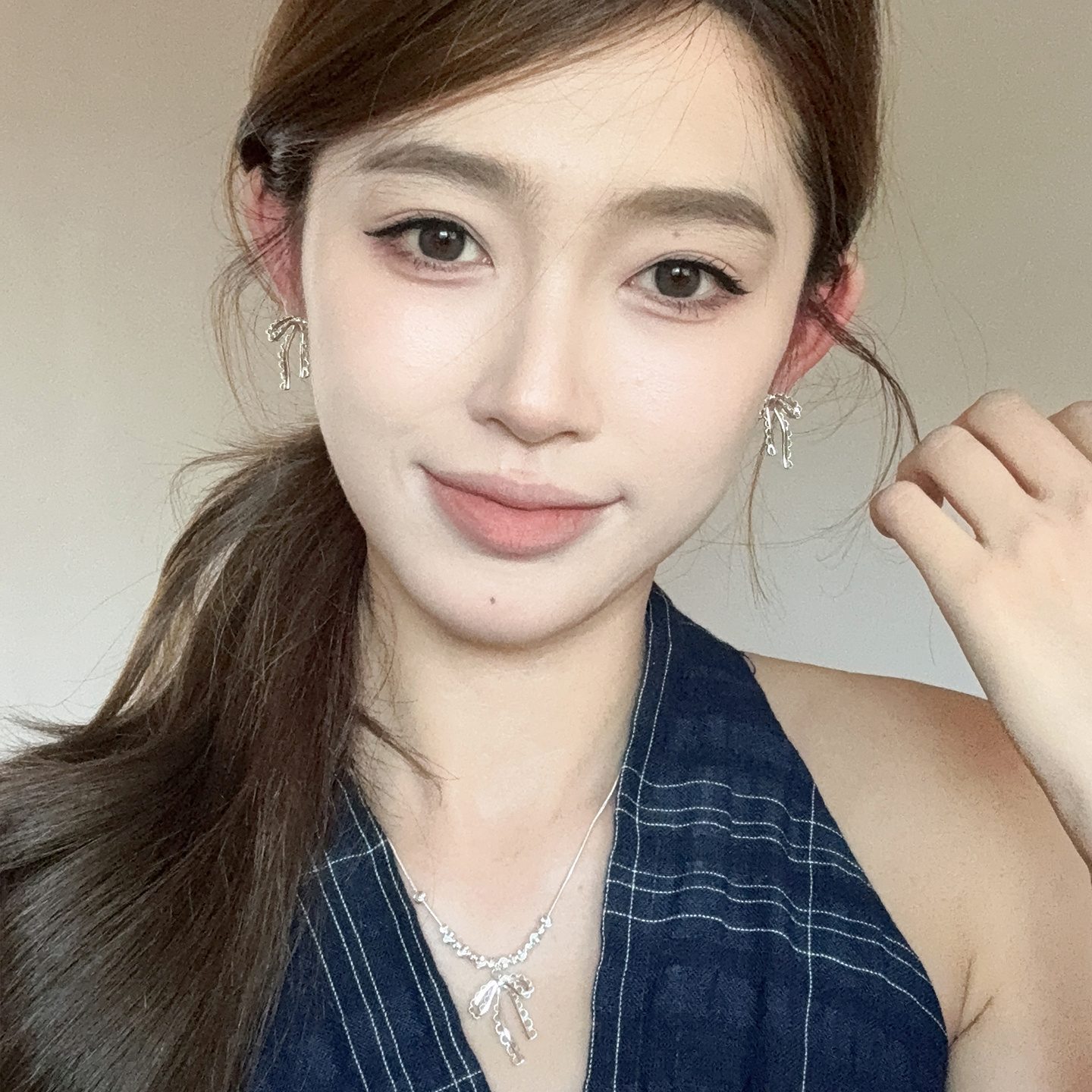 oushipei/欧诗佩 铜合金耳饰 甜酷风镂空金属丝带蝴蝶结耳环项链