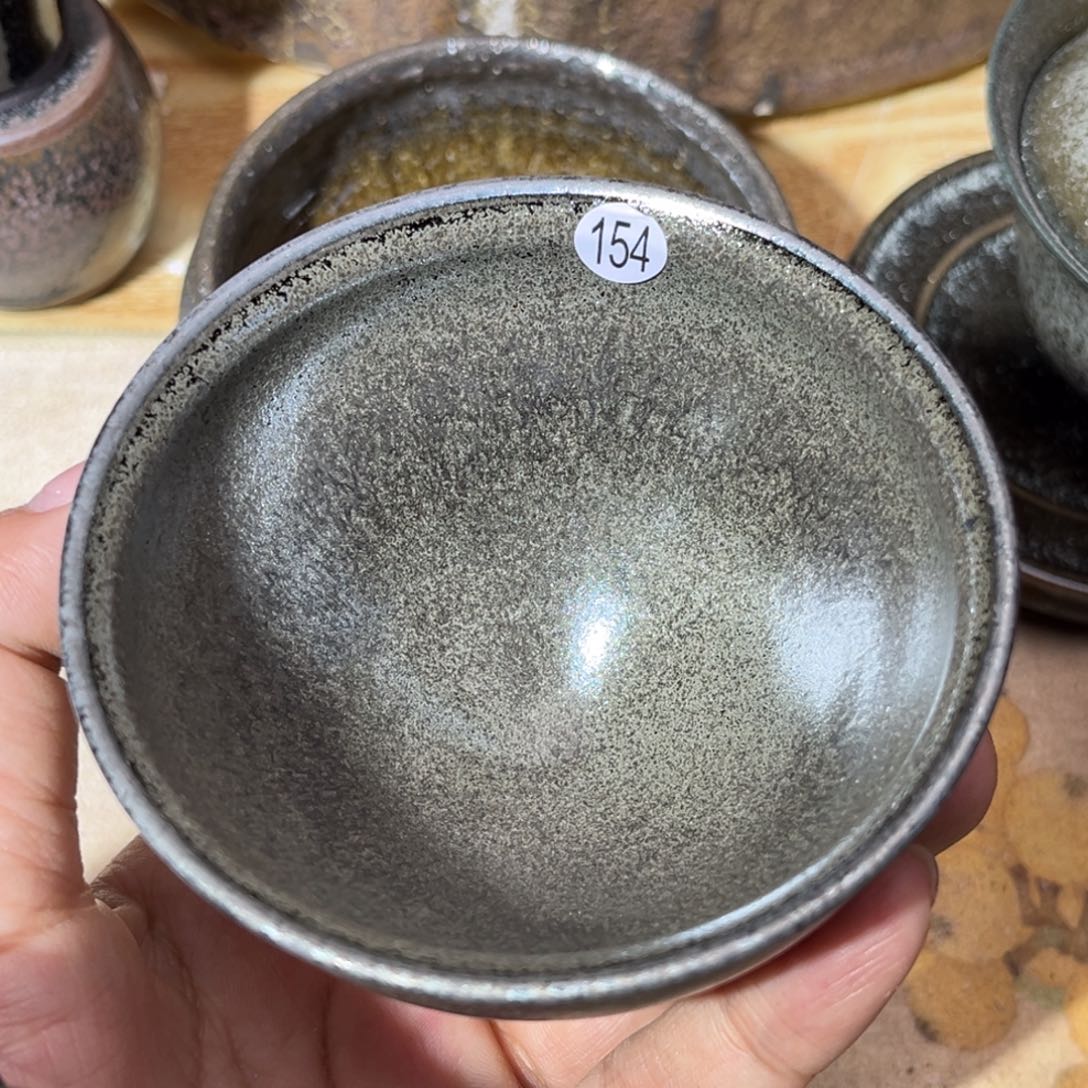 茶盏义兴龙窑坚持真柴烧