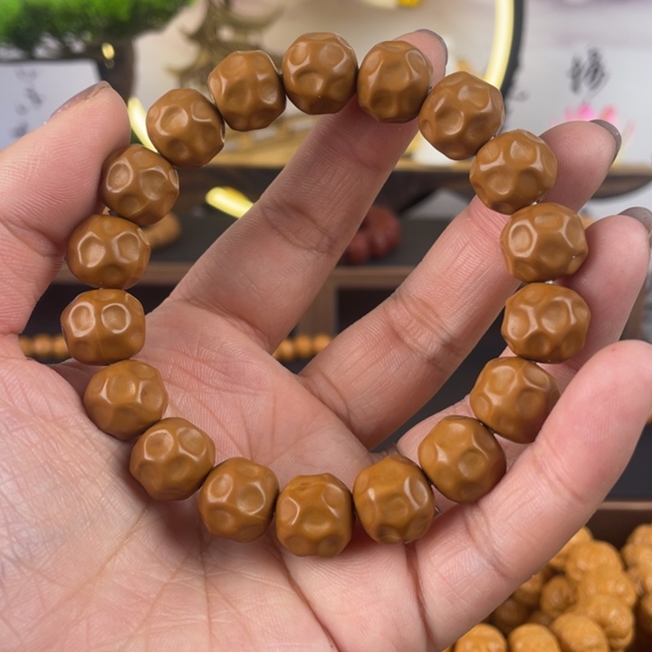 猴头核桃手串今***蒙猴头