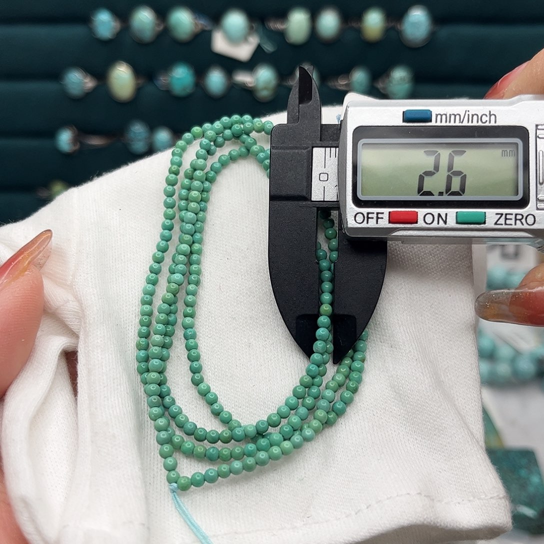 绿松石绿松石未镶嵌