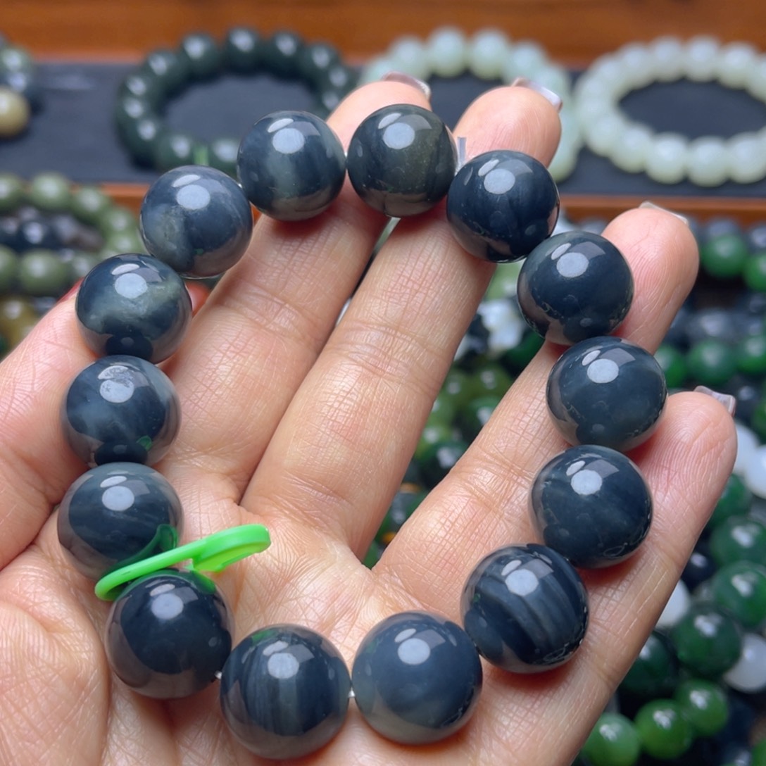 和田玉未镶嵌手链