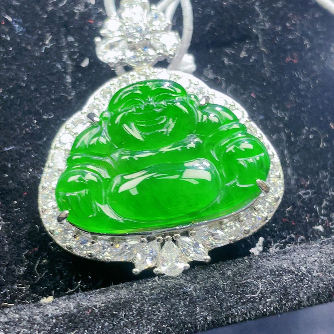 翡翠颈饰未镶嵌5，