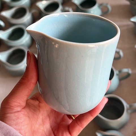 盘汝瓷直筒公道杯