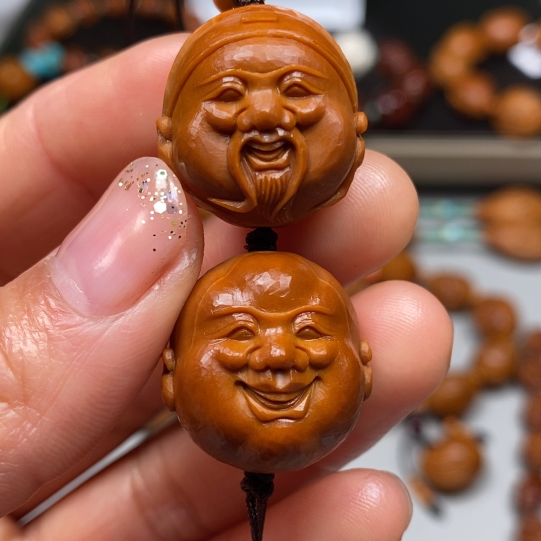 橄榄核吊坠财迷一对