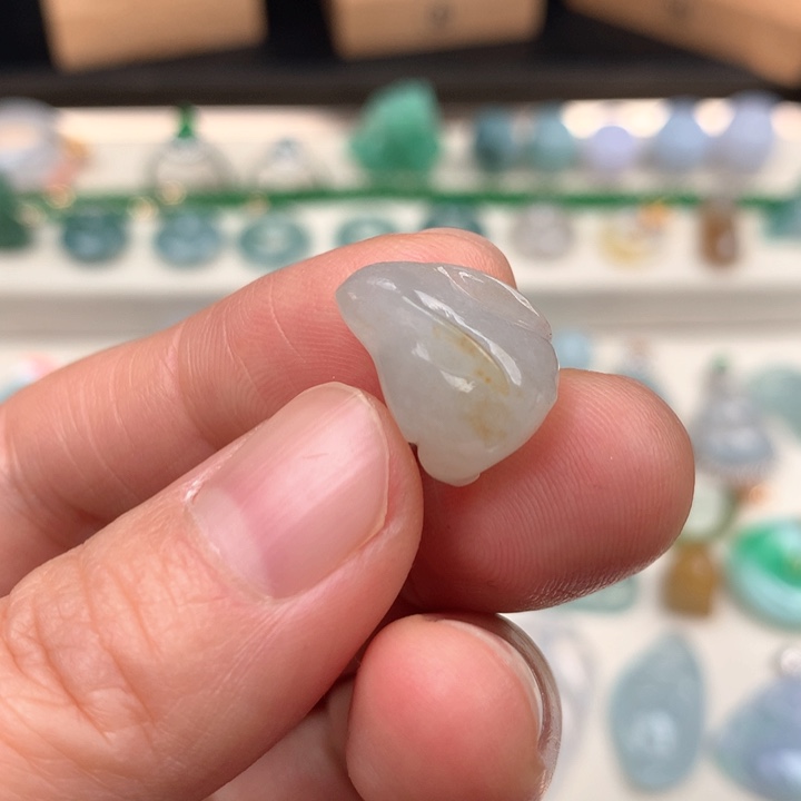 翡翠未镶嵌挂件翡翠